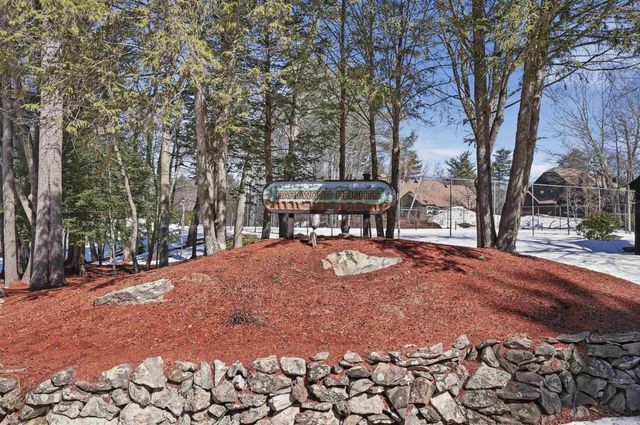 45 Stacey Circle, Windham, NH 03087