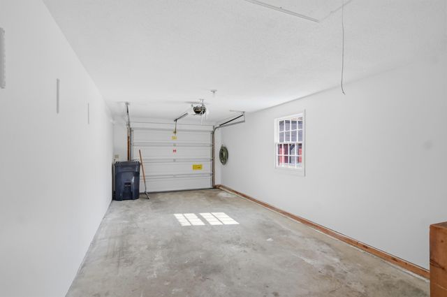 45 Stacey Circle, Windham, NH 03087