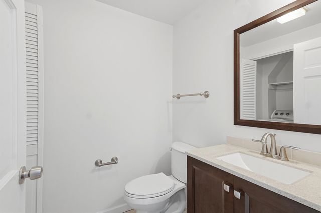 45 Stacey Circle, Windham, NH 03087