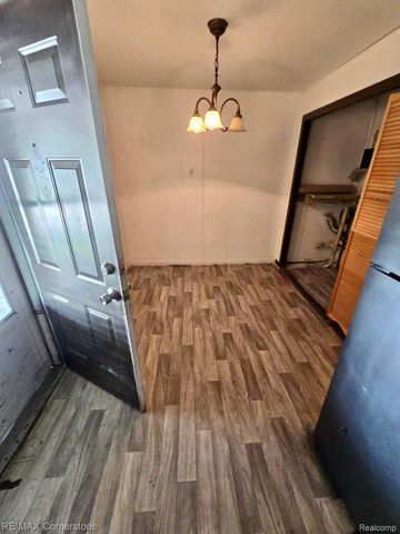 32257 Oscoda Court, Westland, MI 48186