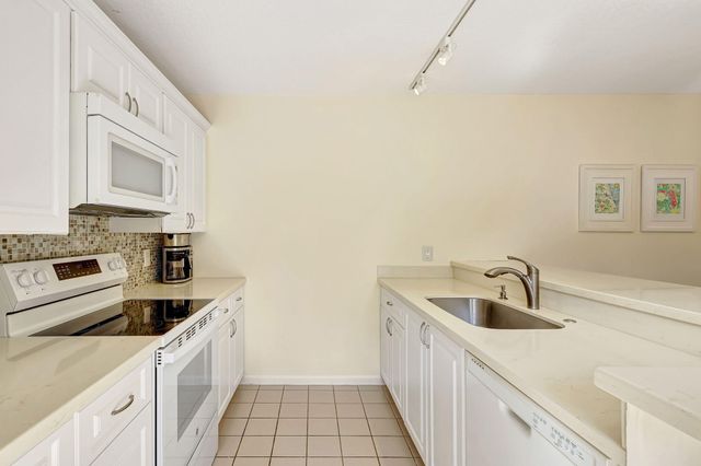 2332 23rd Court 57d, Jupiter, FL 33477