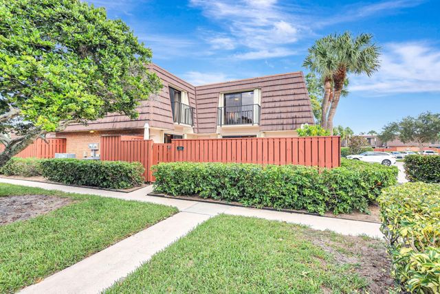 2332 23rd Court 57d, Jupiter, FL 33477