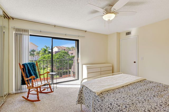 2332 23rd Court 57d, Jupiter, FL 33477