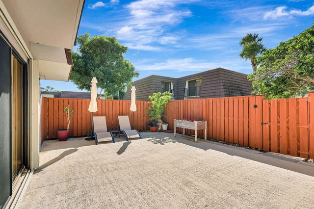 2332 23rd Court 57d, Jupiter, FL 33477