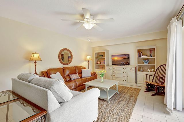 2332 23rd Court 57d, Jupiter, FL 33477