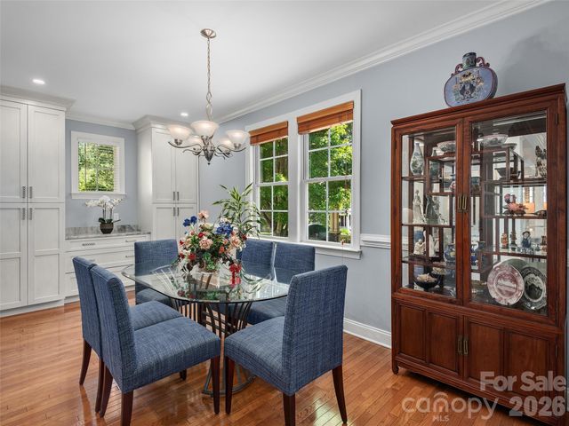 21 Dayflower Drive, Asheville, NC 28803