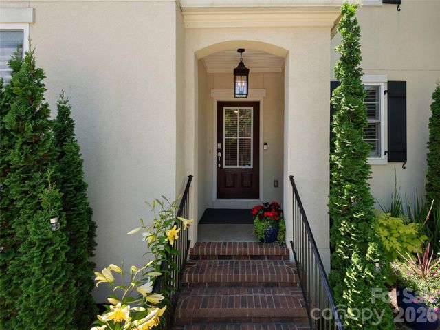 21 Dayflower Drive, Asheville, NC 28803