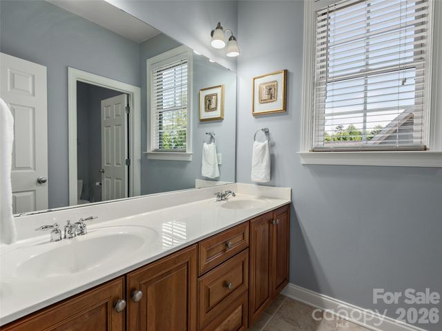 21 Dayflower Drive, Asheville, NC 28803