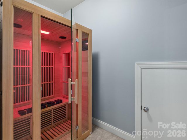 21 Dayflower Drive, Asheville, NC 28803