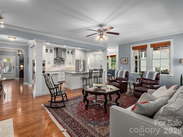 21 Dayflower Drive, Asheville, NC 28803