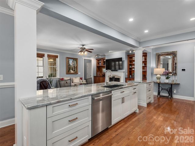 21 Dayflower Drive, Asheville, NC 28803