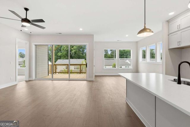251 Wild Ginger Bend, Woodstock, GA 30188