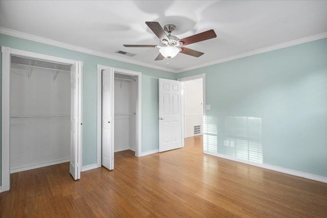 1402 Lawndale, Longview, TX 75604