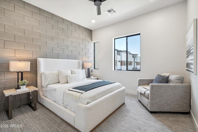 377 E WINDSOR Avenue 21, Phoenix, AZ 85004