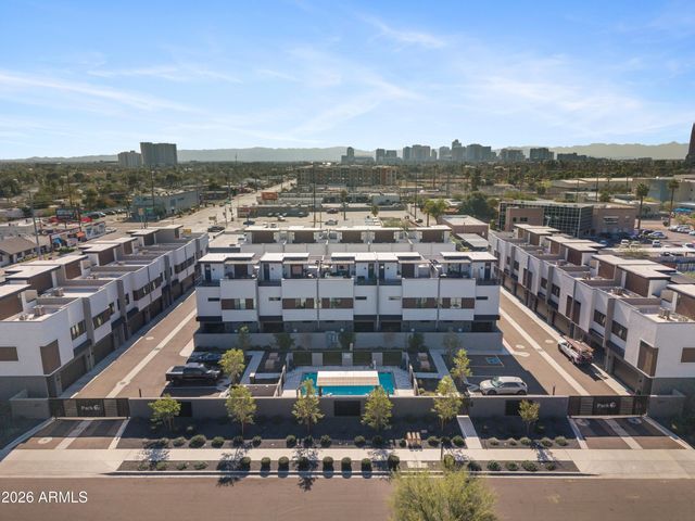 377 E WINDSOR Avenue 21, Phoenix, AZ 85004