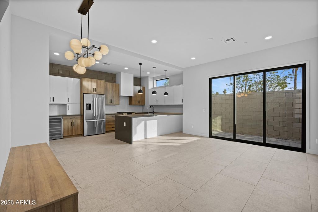 377 E WINDSOR Avenue 21, Phoenix, AZ 85004 — photo 5