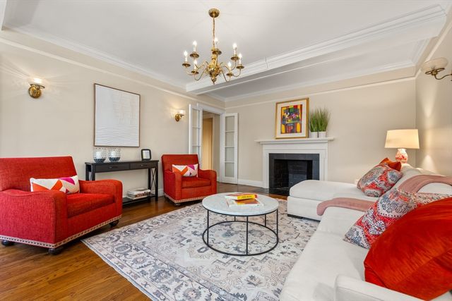 192 Commonwealth Ave 2, Boston, MA 02116