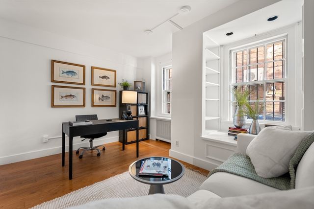 192 Commonwealth Ave 2, Boston, MA 02116