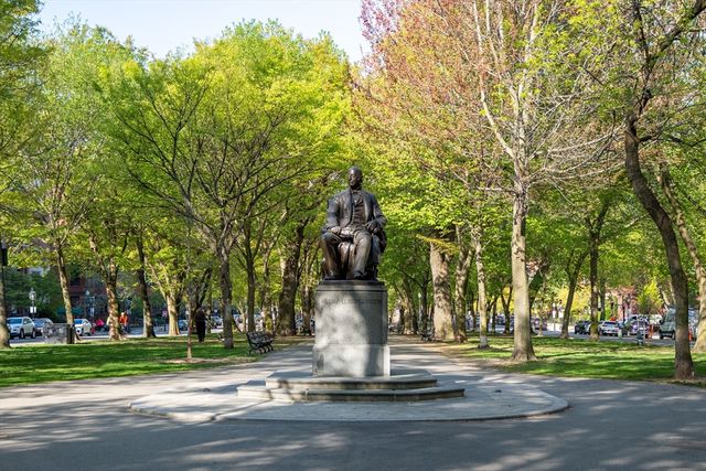 192 Commonwealth Ave 2, Boston, MA 02116