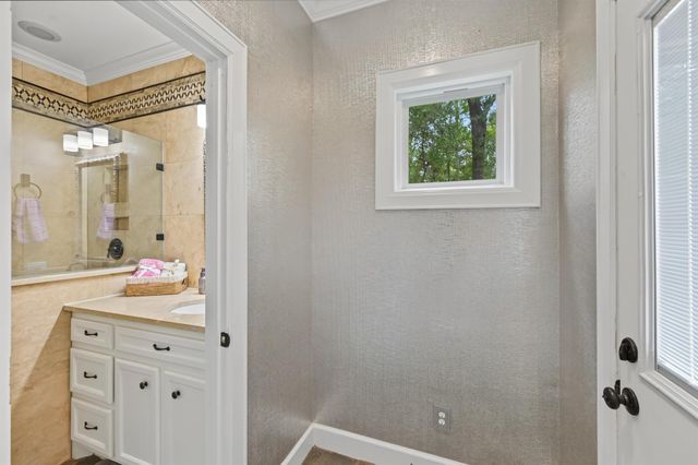 10933 Lake Forest Drive, Conroe, TX 77384