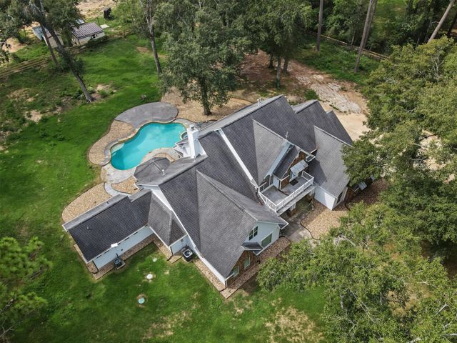 10933 Lake Forest Drive, Conroe, TX 77384