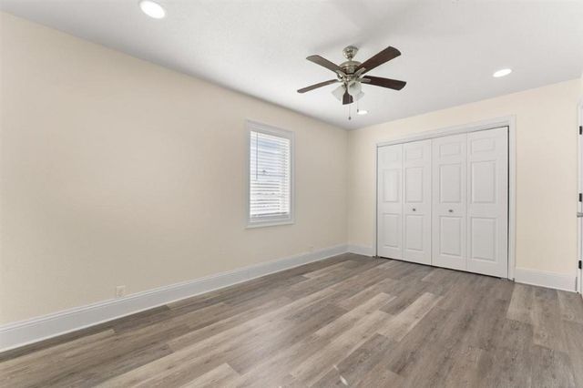 230 Crestwood Lane, Lake Charles, LA 70605