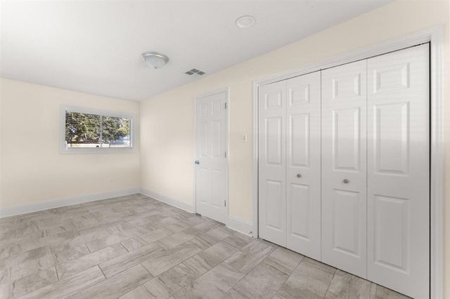 230 Crestwood Lane, Lake Charles, LA 70605