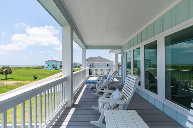 3701 Biscayne Beach Road, Port Bolivar, TX 77650