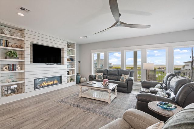 3701 Biscayne Beach Road, Port Bolivar, TX 77650