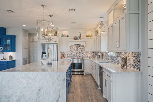 3701 Biscayne Beach Road, Port Bolivar, TX 77650