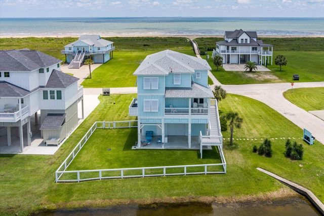 3701 Biscayne Beach Road, Port Bolivar, TX 77650