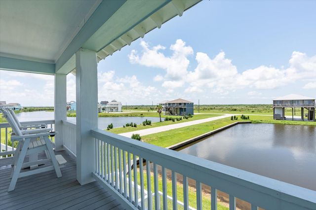 3701 Biscayne Beach Road, Port Bolivar, TX 77650