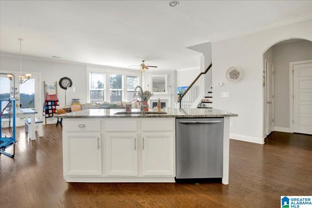 6439 WINSLOW DRIVE, Trussville, AL 35173