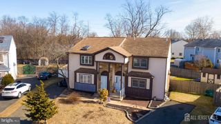 26 ISAAC DR, Dayton, NJ 08810