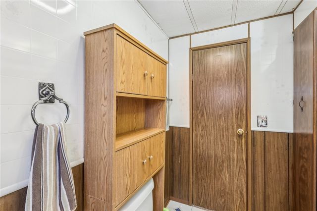 144 Langham Dr, Green Twp, PA 15050