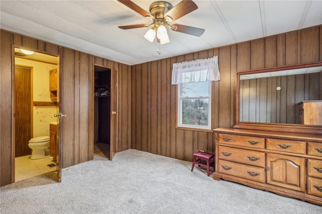 144 Langham Dr, Green Twp, PA 15050