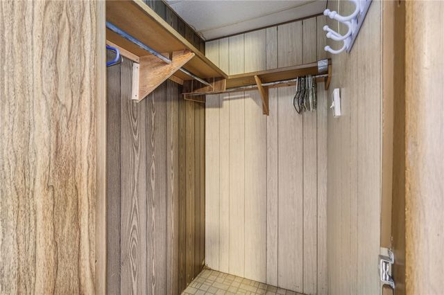 144 Langham Dr, Green Twp, PA 15050