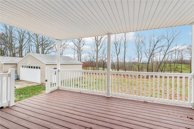 144 Langham Dr, Green Twp, PA 15050