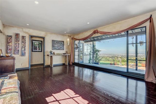 25 Headland Drive, Rancho Palos Verdes, CA 90275