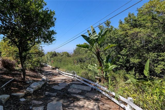 25 Headland Drive, Rancho Palos Verdes, CA 90275