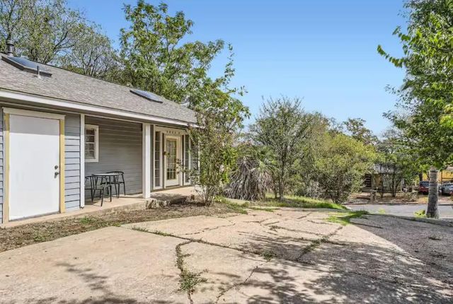 1202 Loma #A & B DR, Austin, TX 78741