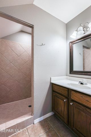 14044 Highweed Drive, Horizon City, TX 79928