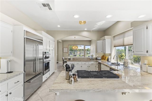23050 Donnoch Court, Murrieta, CA 92562
