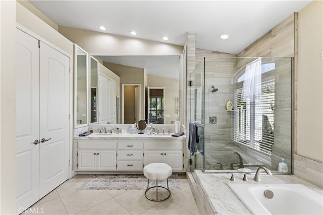 23050 Donnoch Court, Murrieta, CA 92562