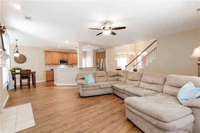 2413 Aberdeen Avenue, Mckinney, TX 75072