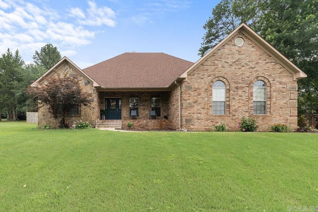 31 Auburn Hills Dr, Greenbrier, AR 72058