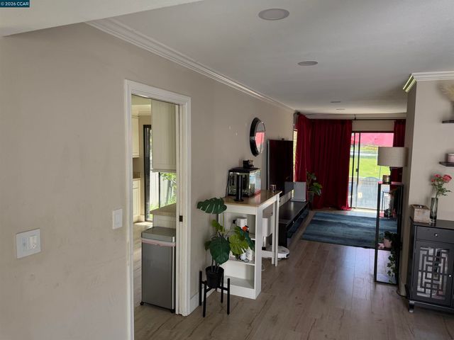 2017 W Rancho Verde Cir, Danville, CA 94526