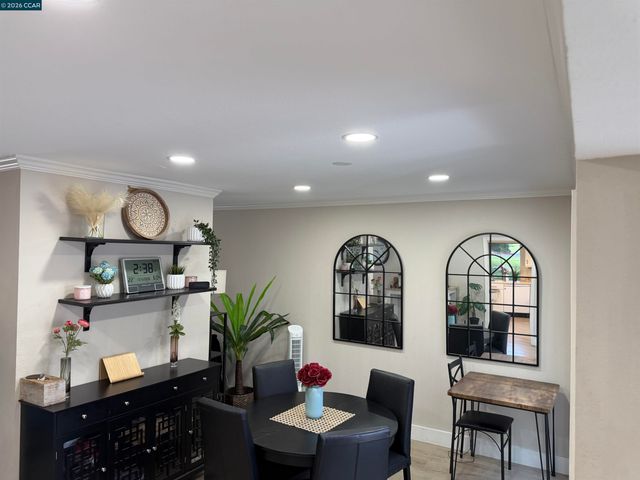 2017 W Rancho Verde Cir, Danville, CA 94526