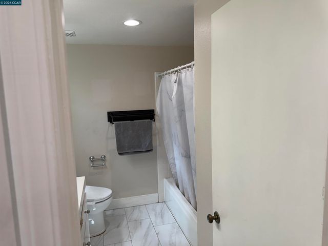 2017 W Rancho Verde Cir, Danville, CA 94526