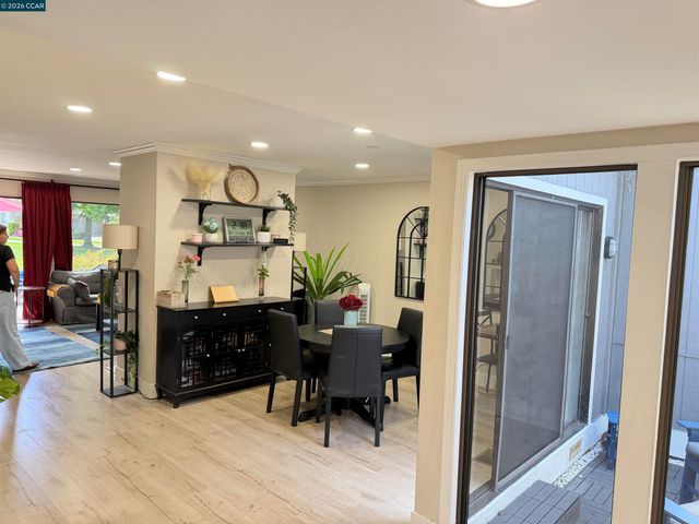 2017 W Rancho Verde Cir, Danville, CA 94526